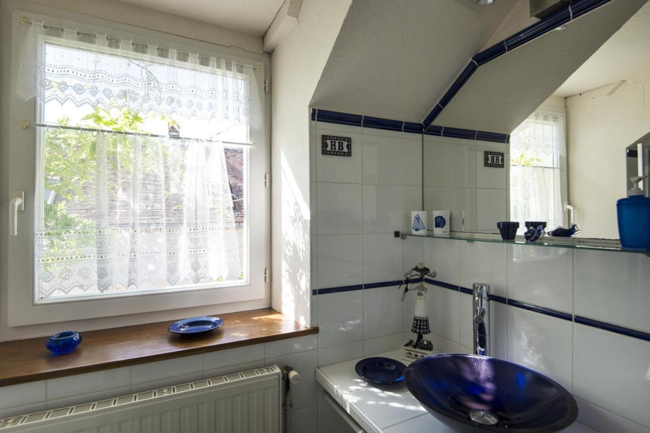 Le Riad Bourguignon Ouanne Extérieur photo